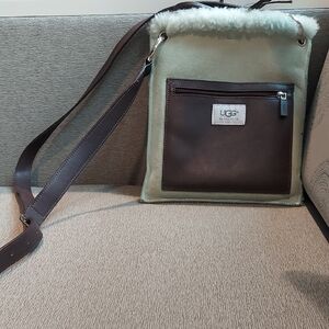 Ugg Messenger Bag